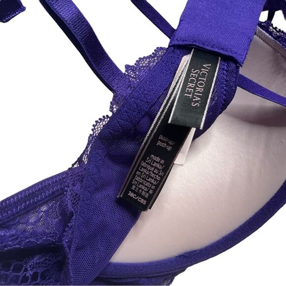 Victoria's Secret Strappy Push-Up Bra Brilliant Purple Size 38C - Picture 3 of 3